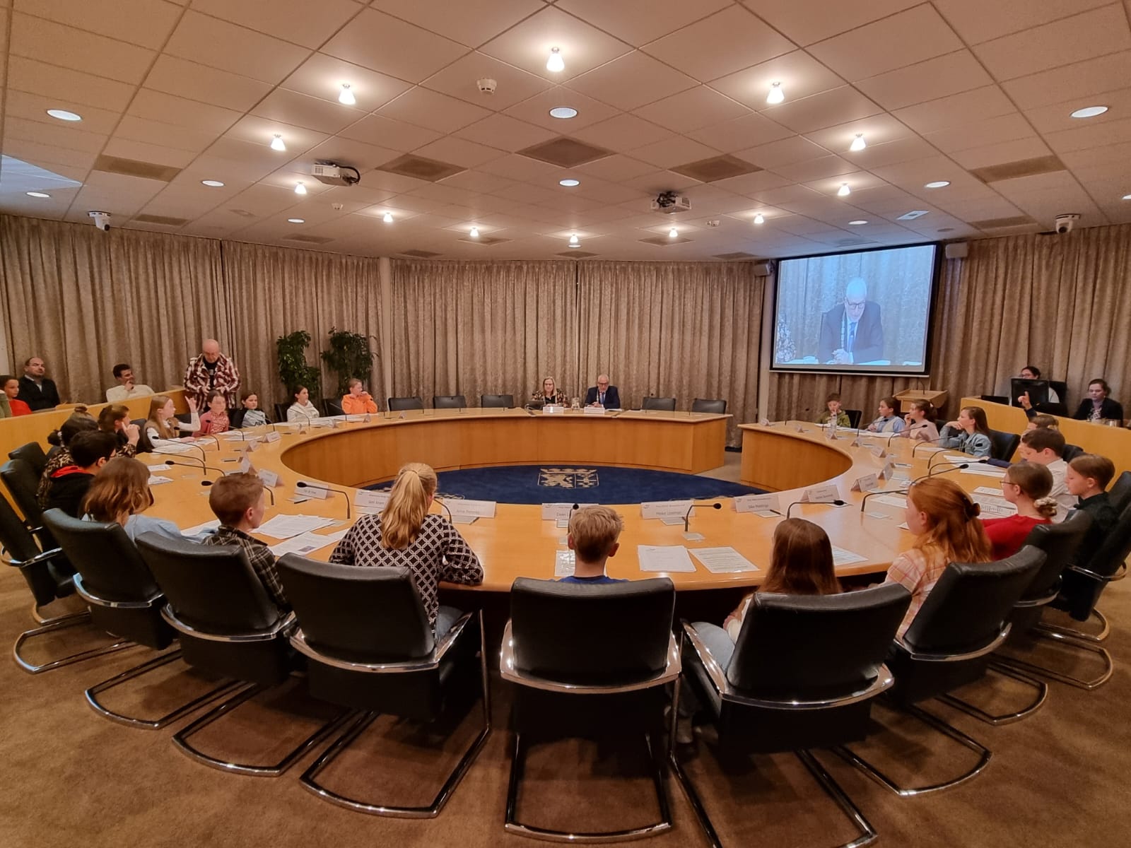 Foto: Kindcentrum Holk winnaar van Jeugdgemeenteraad met ‘de leesmeter’