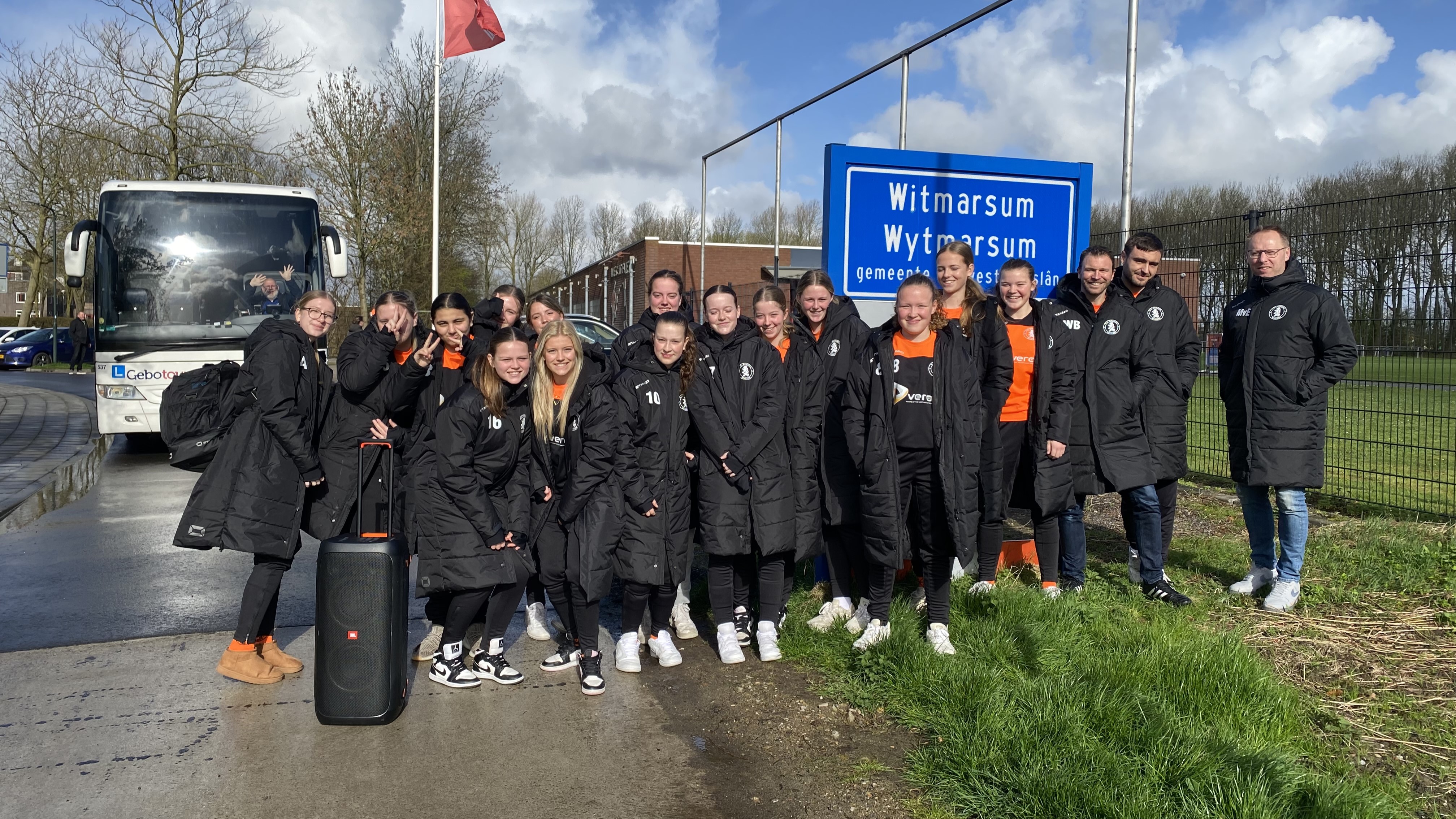 Foto: Mo17-1 brengt spanning terug in de divisie