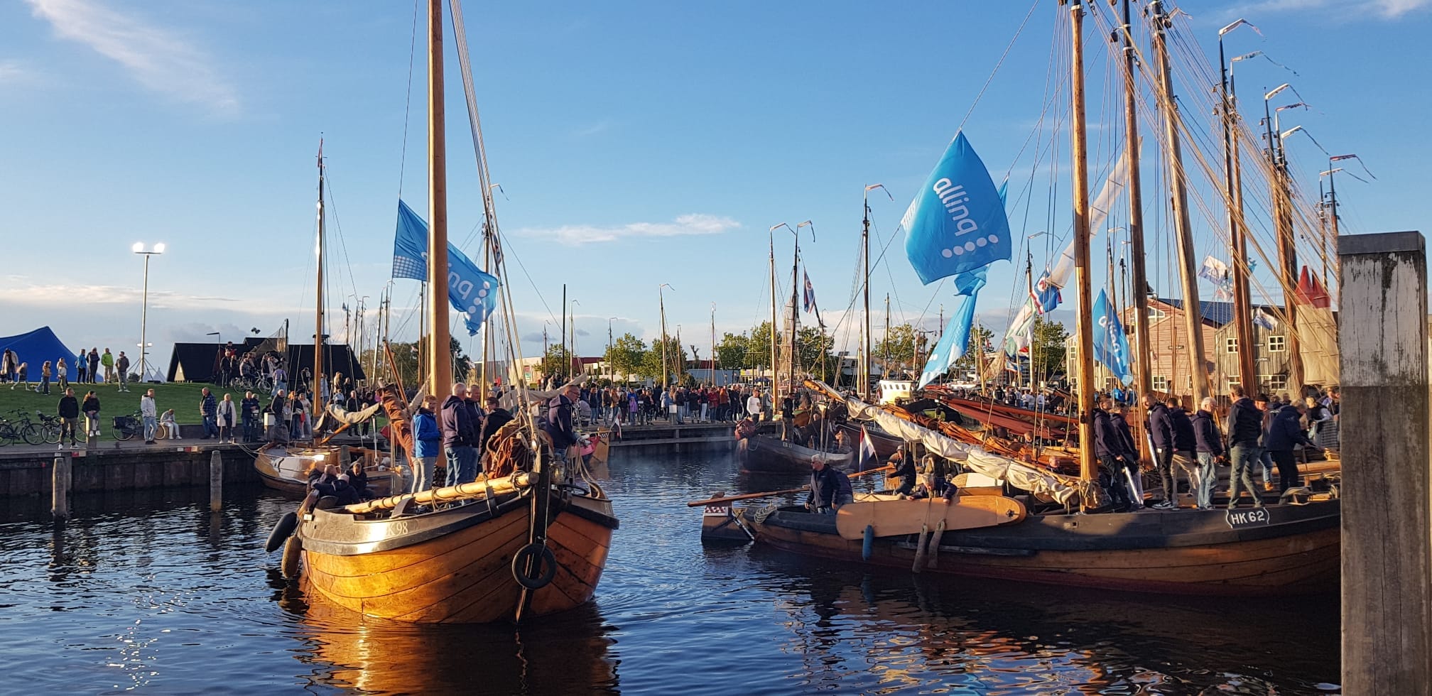 Foto: VIDEO: Opening van de Botterdagen begon met een groots vlootschouw