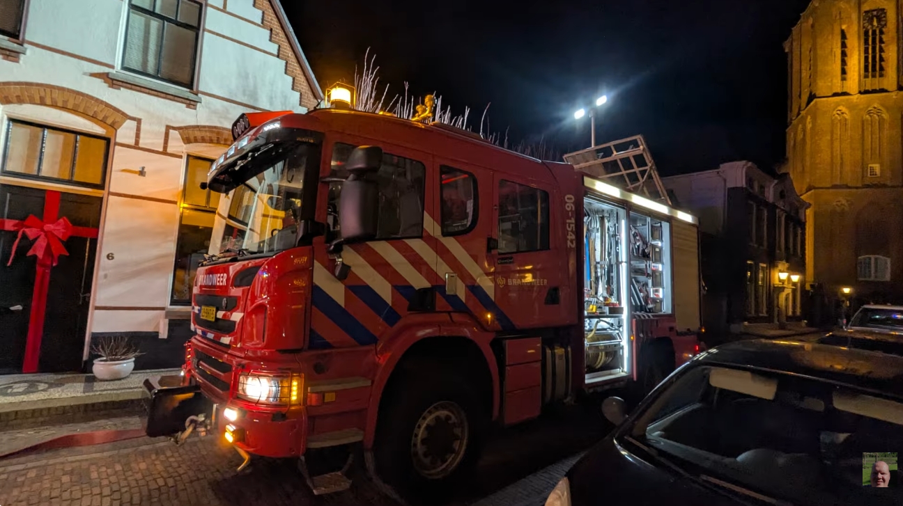 Foto: Schoorsteenbrand in monumentaal pand 