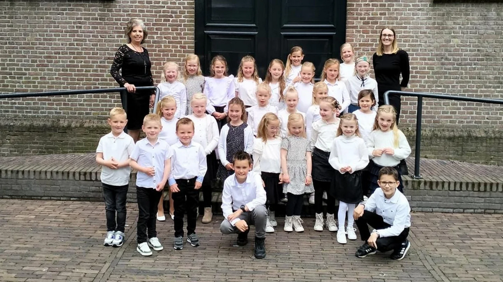 Foto: Kinderkoor Daniél verzorgt optreden bij Dorcas Elburg