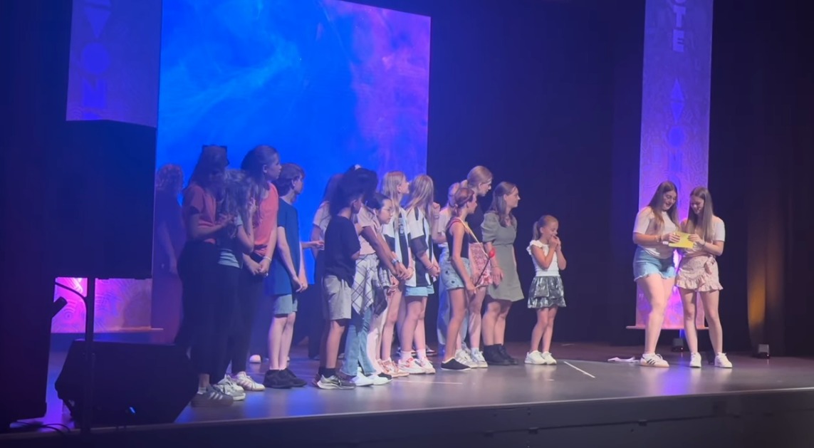 Foto:  Elburg geniet van sprankelend talent tijdens De Grote Avondshow