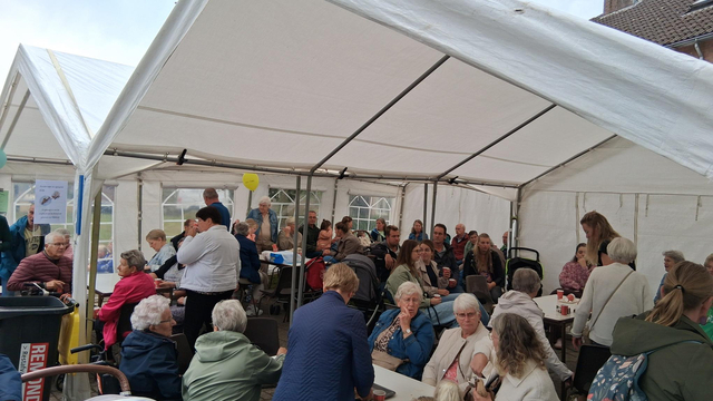 Foto: Mooie dag voor het tienerwerk tijdens de Schapenmarkt