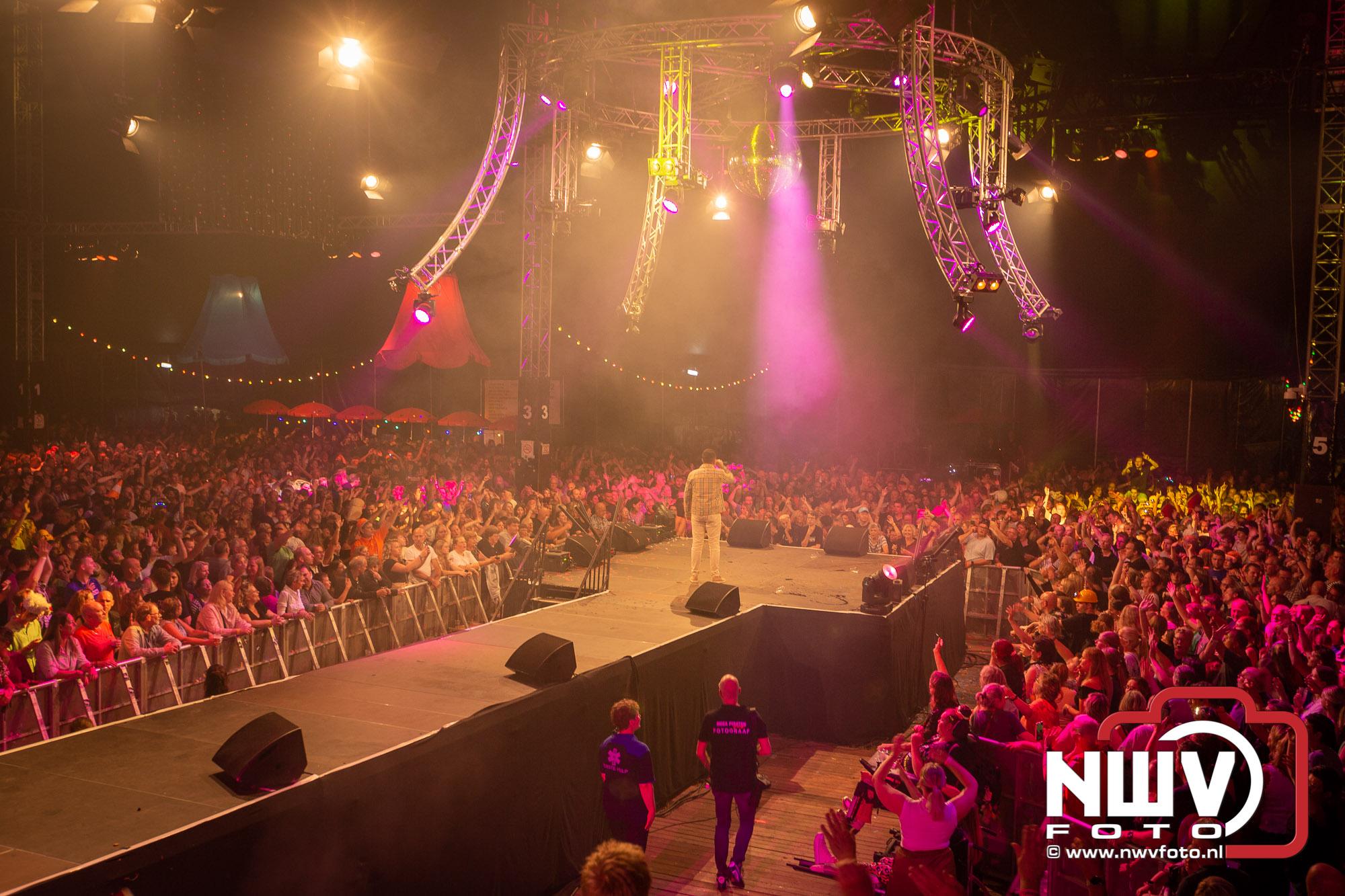 Foto: Mega Piraten Festijn feestelijk van start in Oldebroek