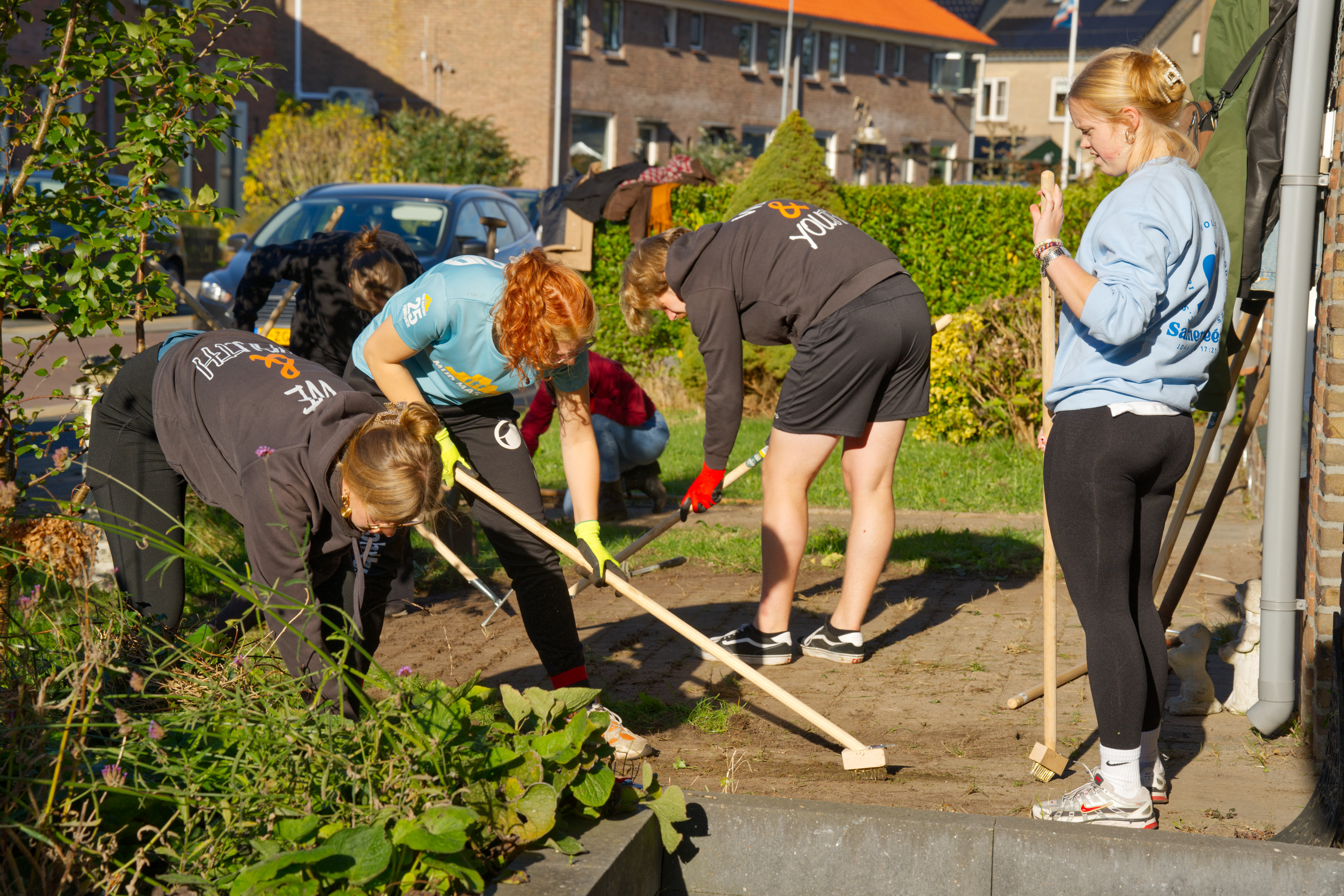 Foto:  Studenten maken Elburg groener en gezelliger!