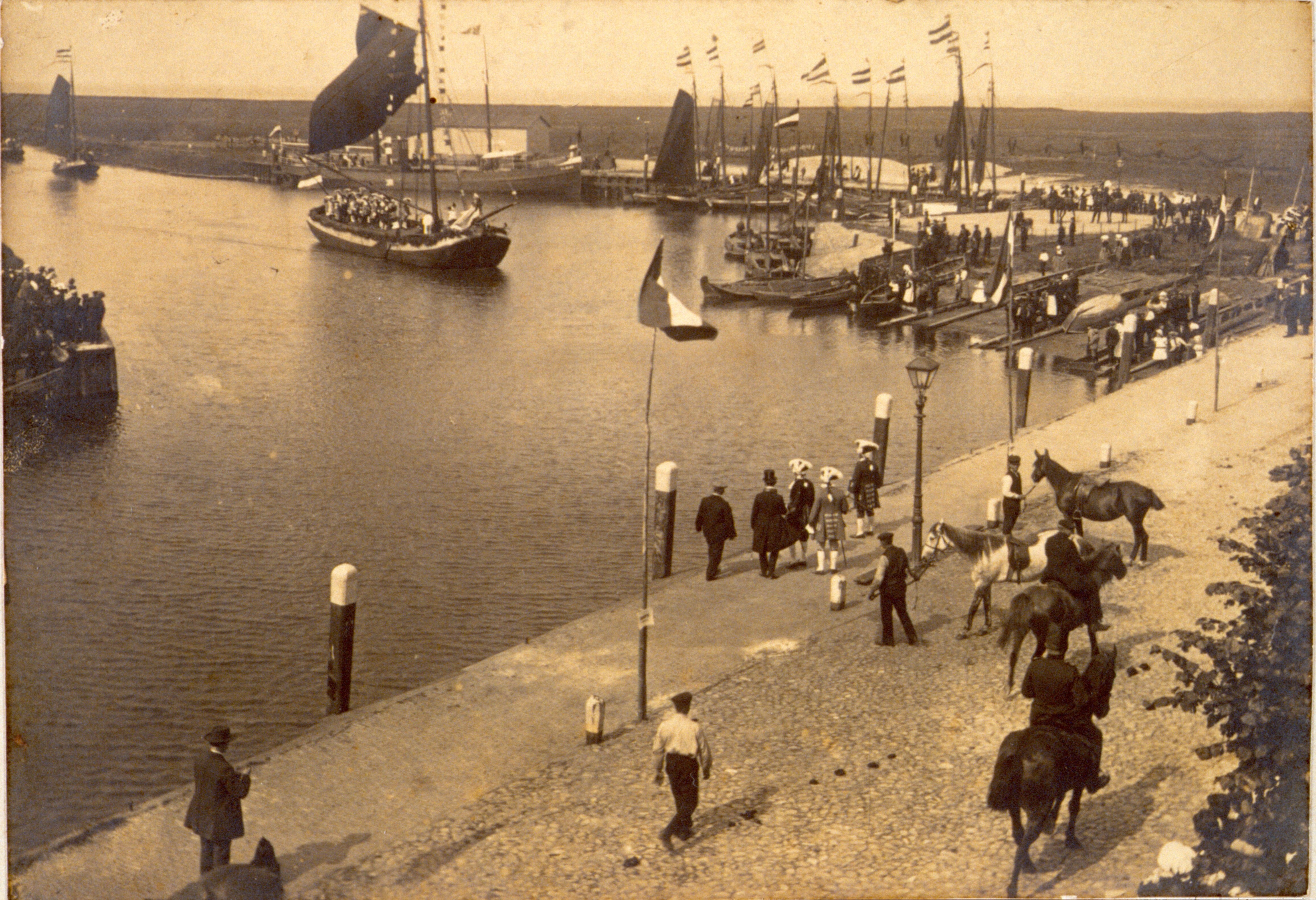 Foto: Lezing en films over Botters en Kotters