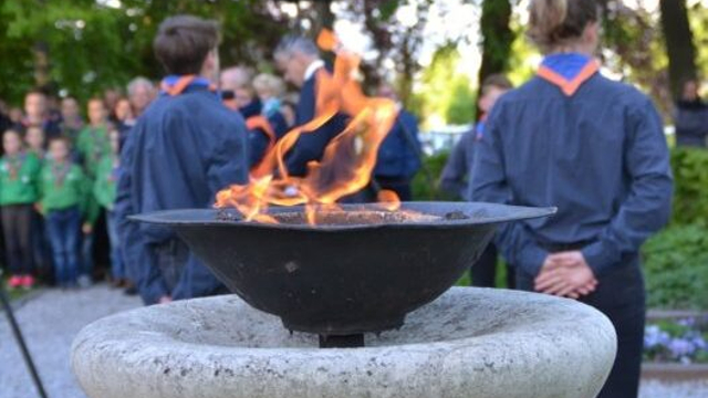 Foto: Herdenking 4 mei Elburg