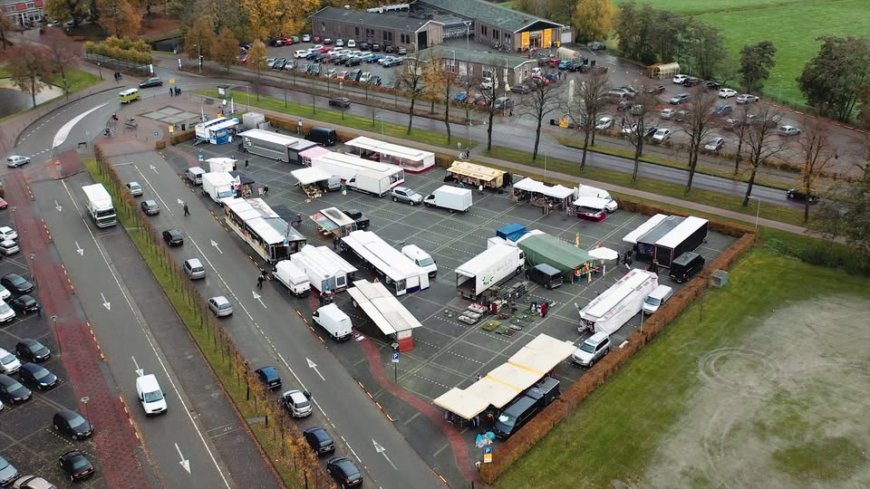 Foto: Elburg spreekt "Wat vind jij van verplaatsing van de Elburgse weekmarkt"?
