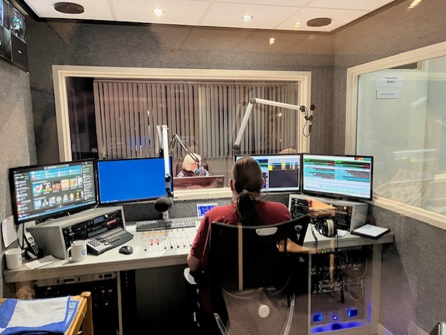 Foto: Nieuw politek programma bij LOE-FM "Uit het college"