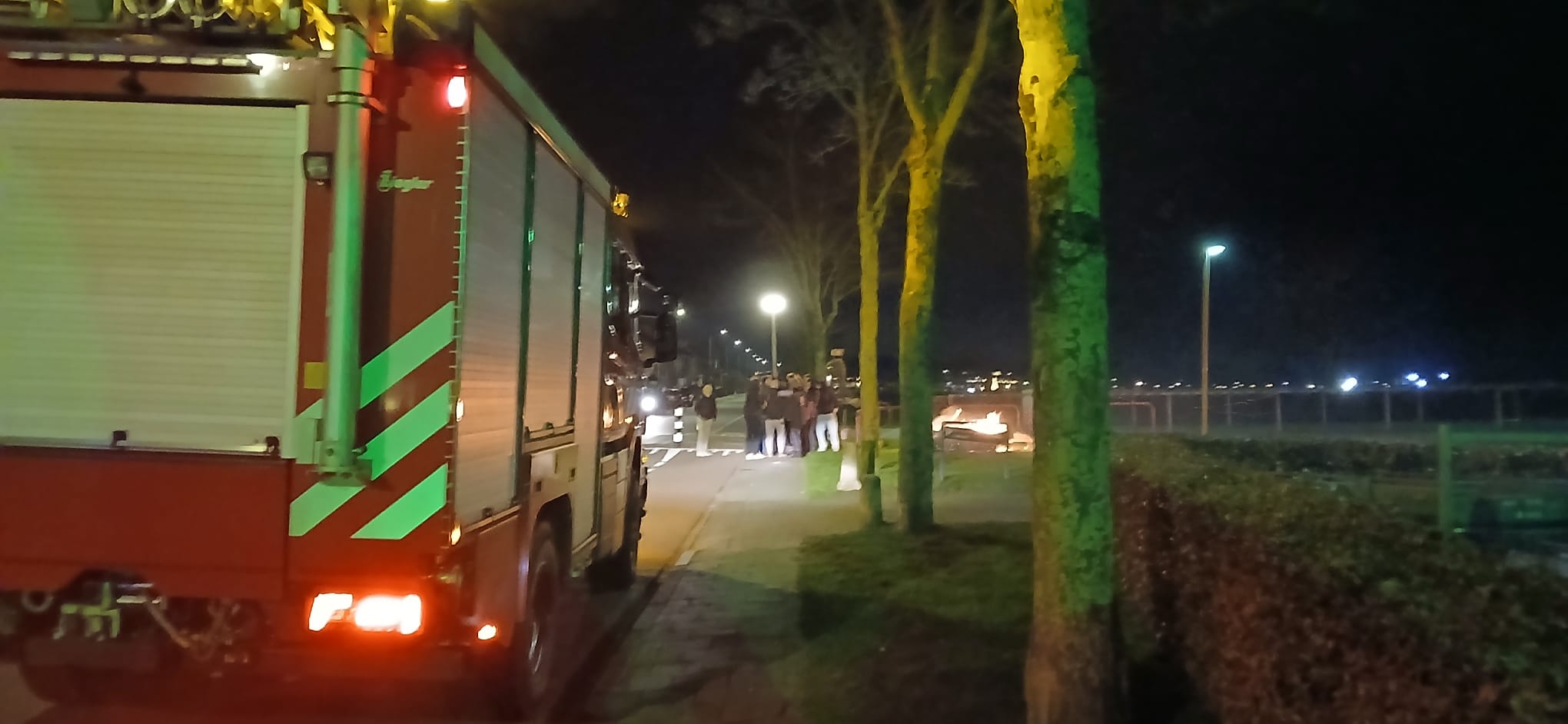 Foto: Afvalbrand melding bij het van Kinsbergencollege blijkt vals alarm