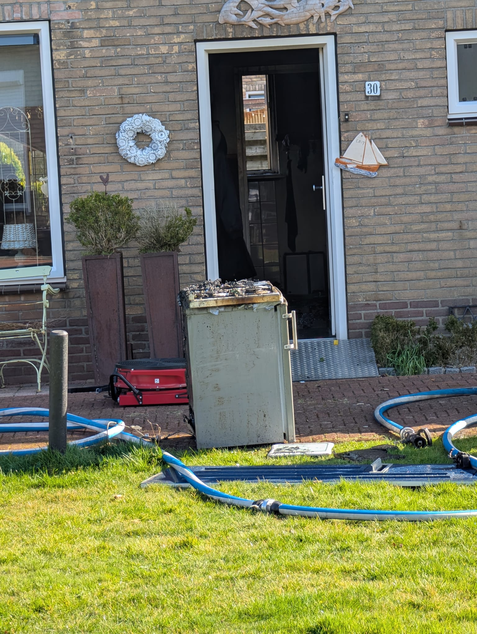 Foto: Keukenbrand in woning Nijenbeekstraat Elburg