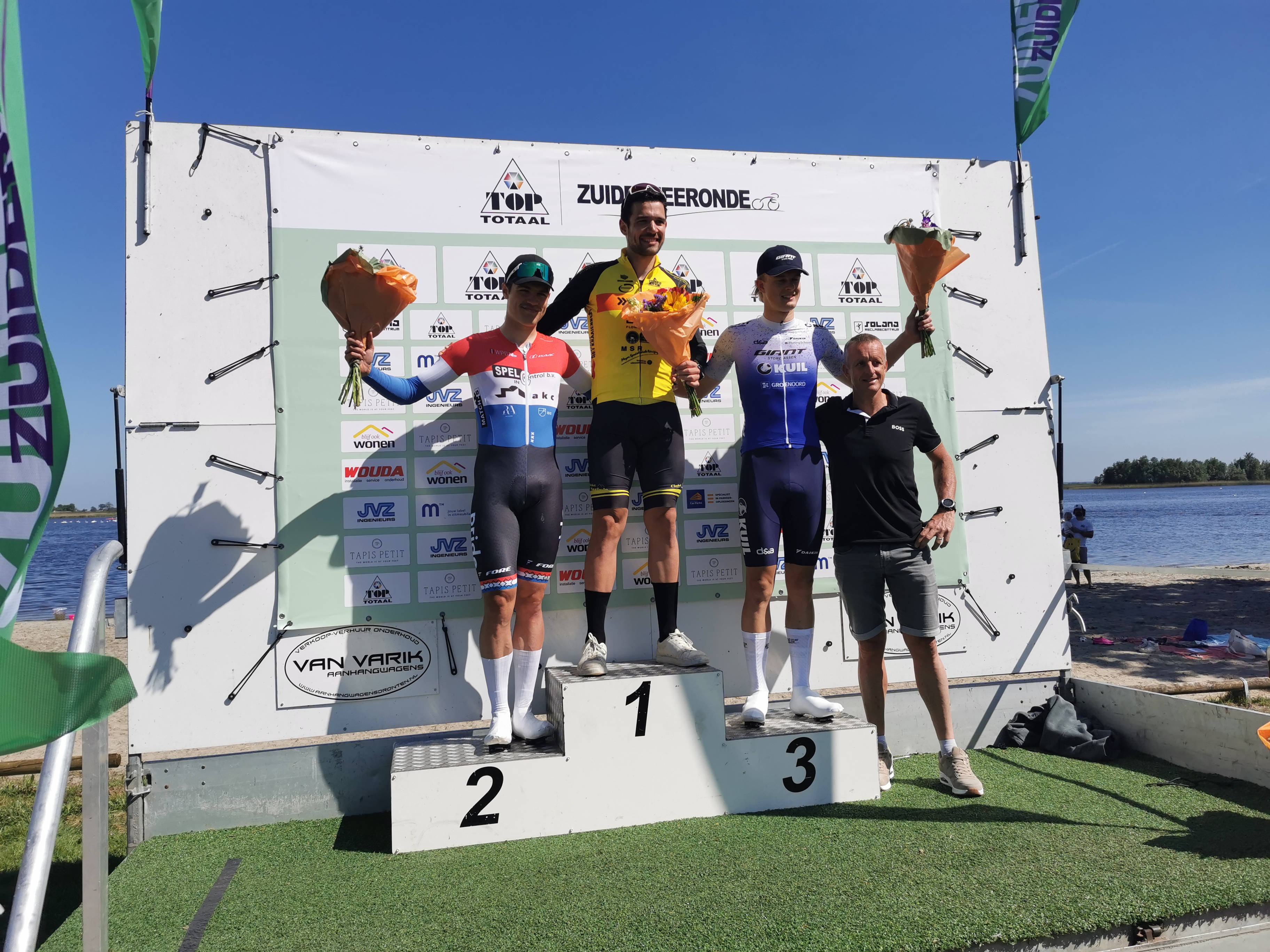 Foto: Thom Severijn wint Top Totaal tijdrit Dronten 