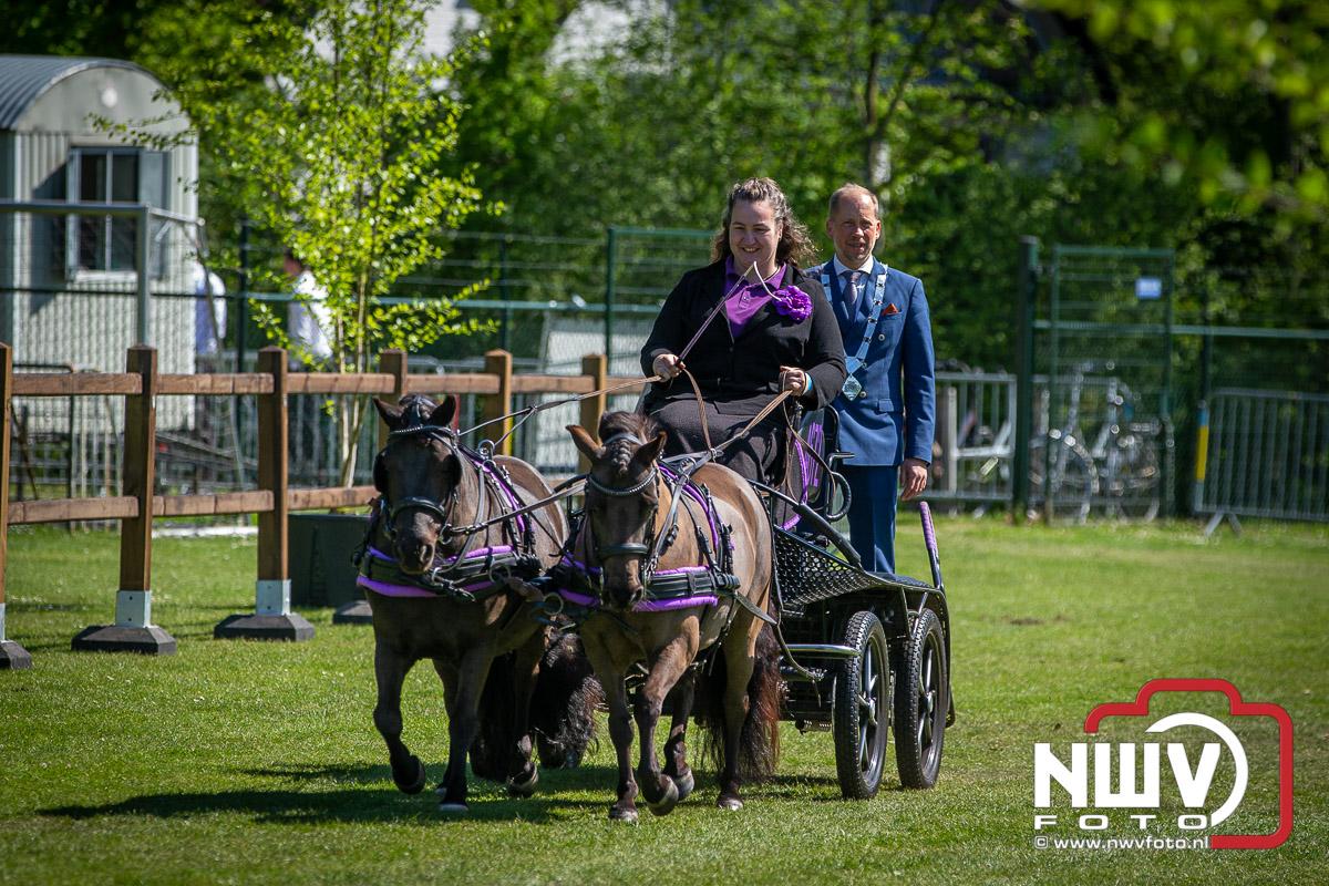 Foto: Een dag vol pracht en traditie in Doornspijk