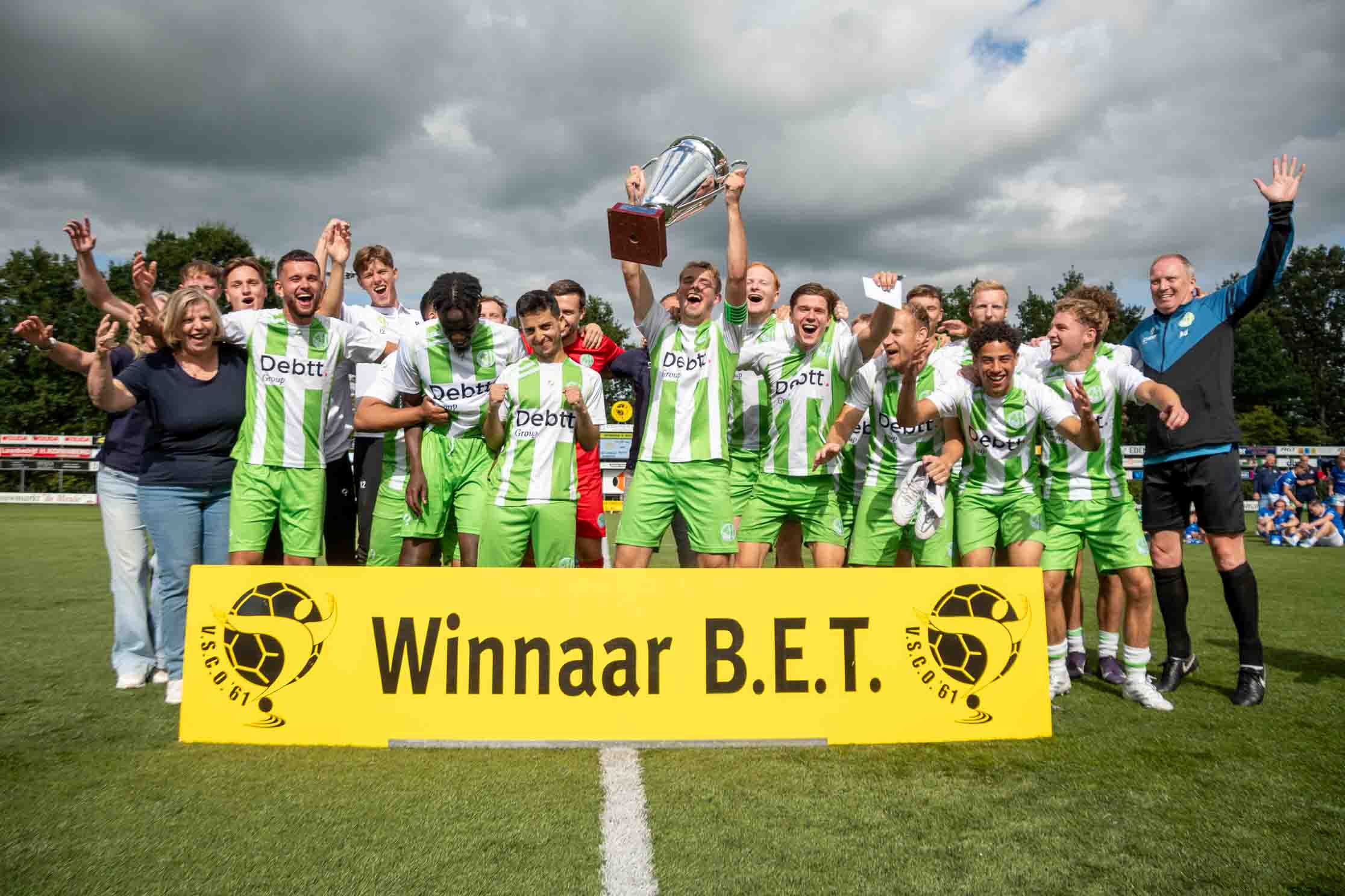 Foto: Asv Dronten prolongeert titel Berend Elzerman Toernooi