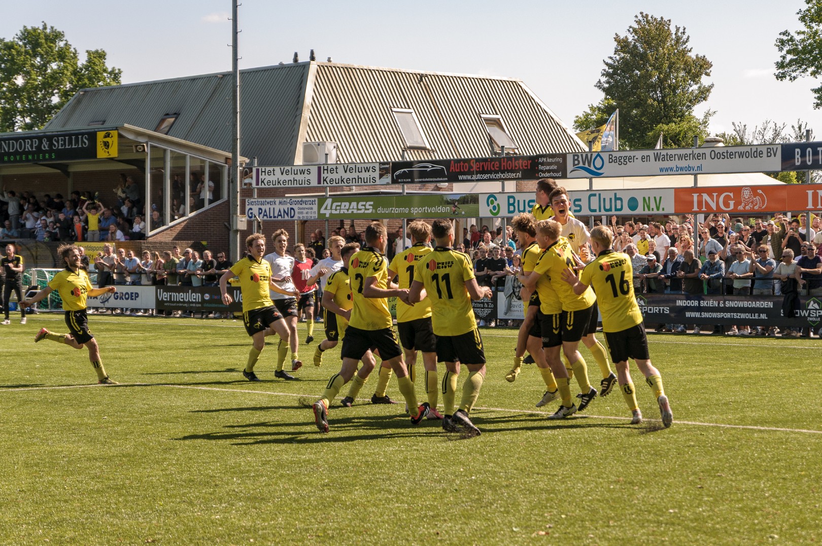 Foto: ESC grijpt diep in slotseconden naast de 2e periodetitel