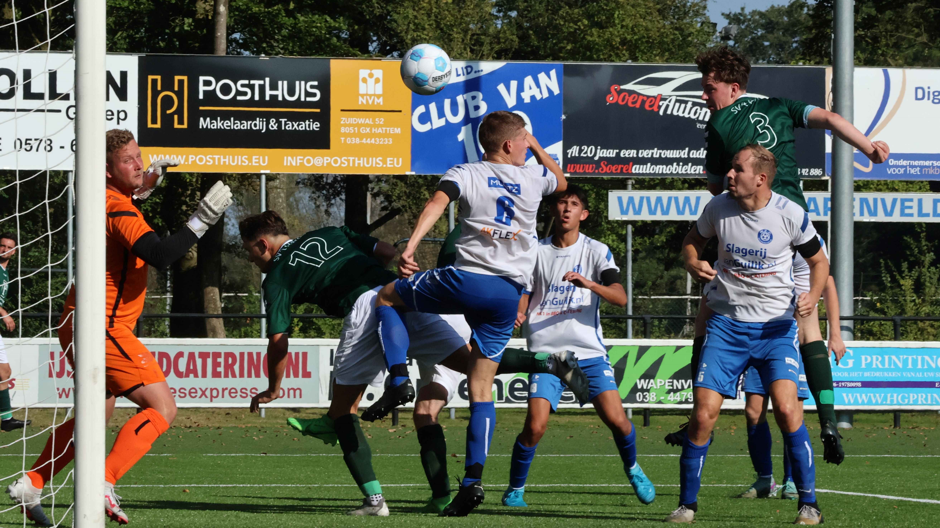 Foto: S.V. 't Harde wint eerste competitiewedstrijd 