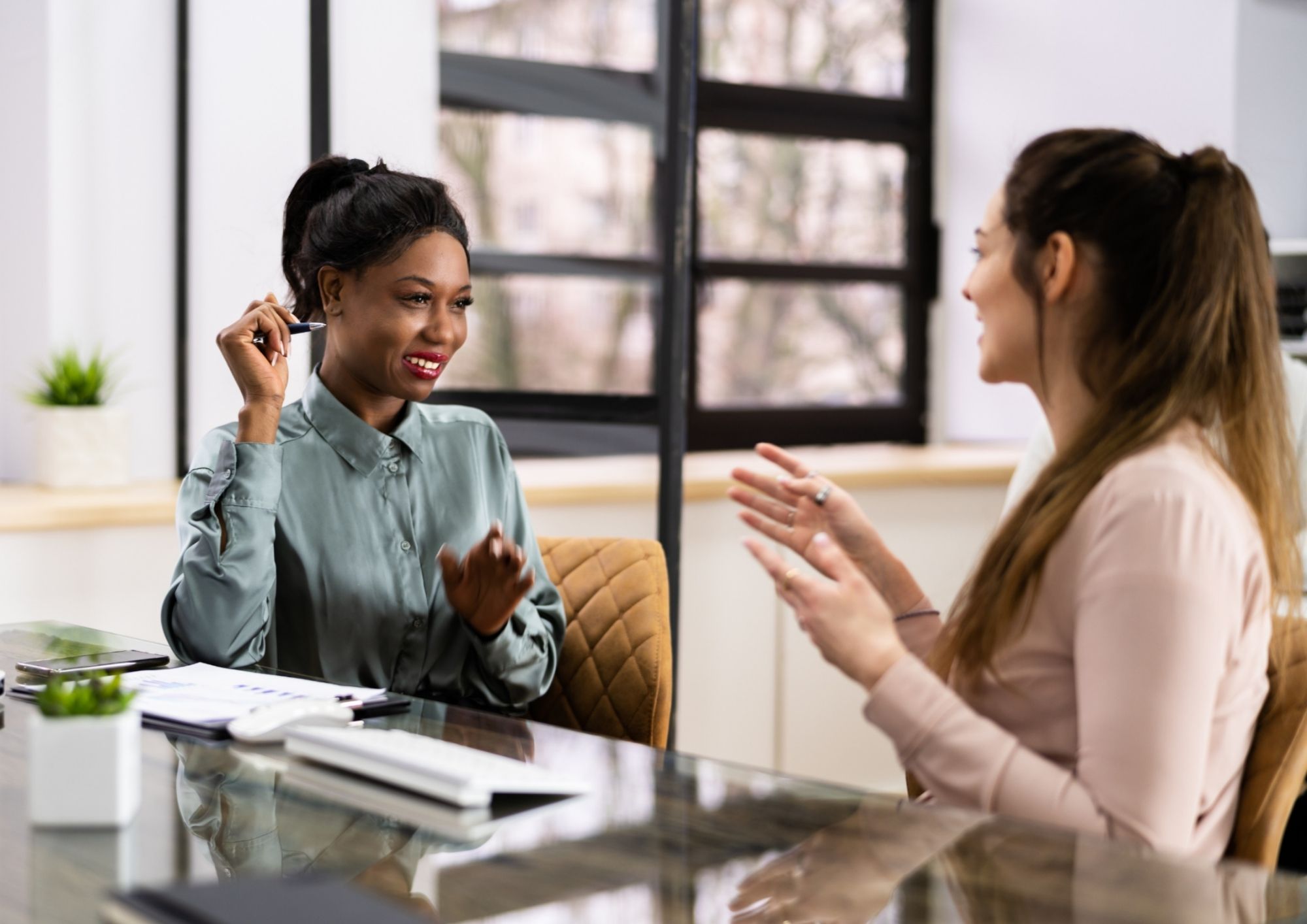 Foto: Word taalvrijwilliger. Maak taal leuk!