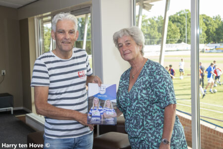 Foto: Nieuwe presentatiegids seizoen 2024-2025: De groei van ESC