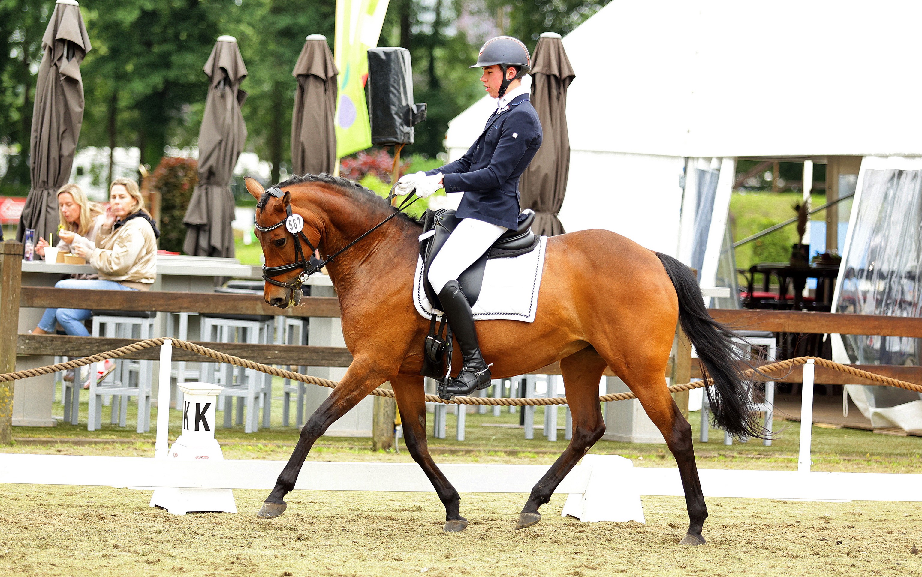 Foto: Javaj en Robby van Bregt pakken winst in Oldebroek