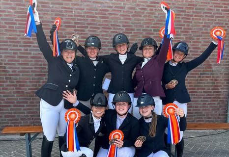 Foto: Successen voor Heuvelruiters op Hippiade 2024