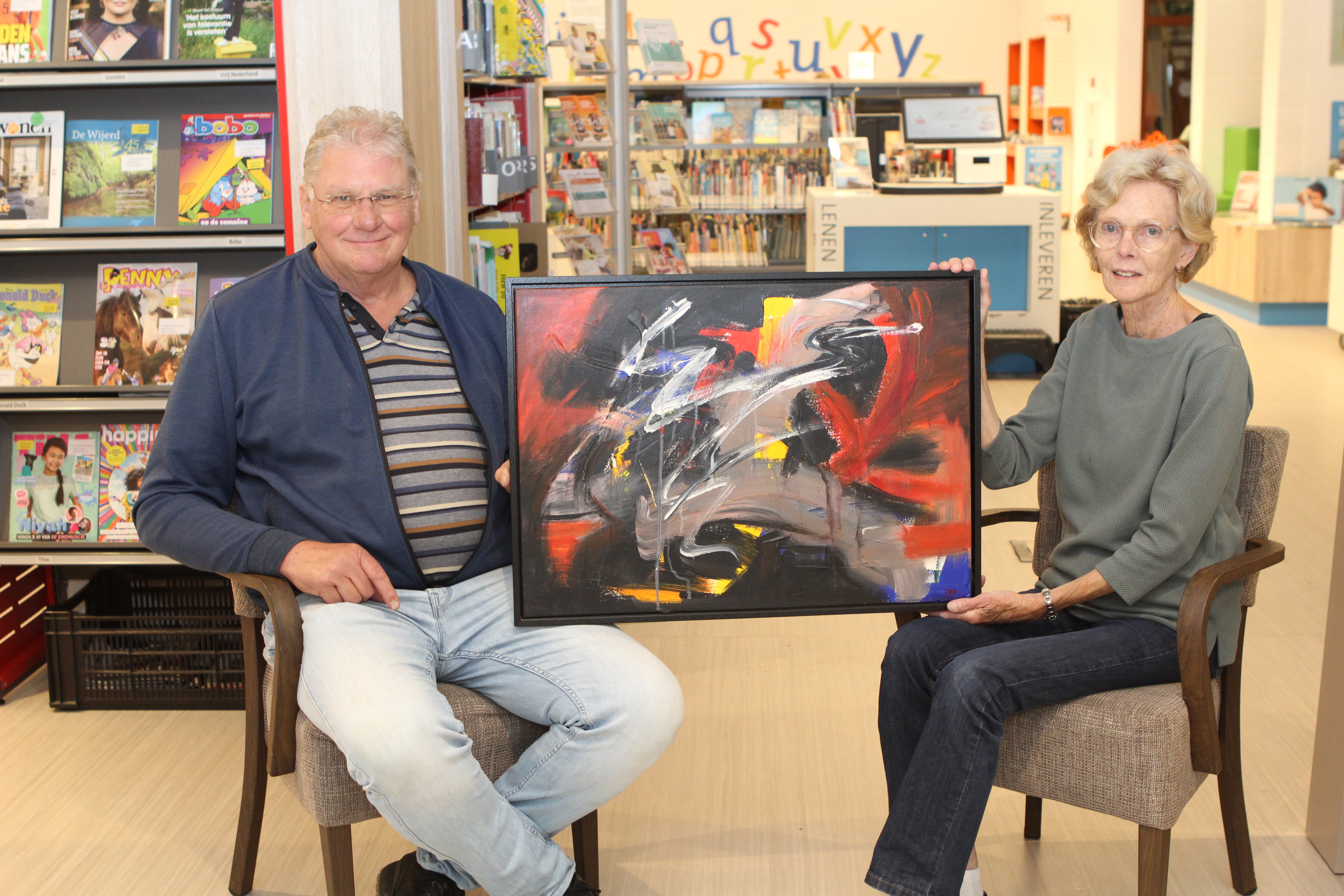 Foto: Kunstwerken Hanny Verkerk te zien in MFC de Brinkhof