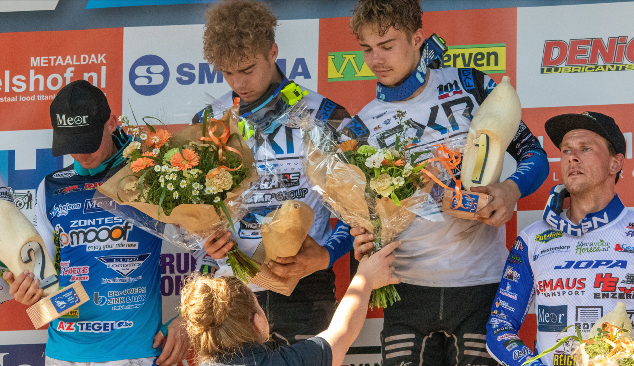 Foto:  Lets zijspanduo Lielbardis wint de GP Zijspancross bij MSV-NOV 