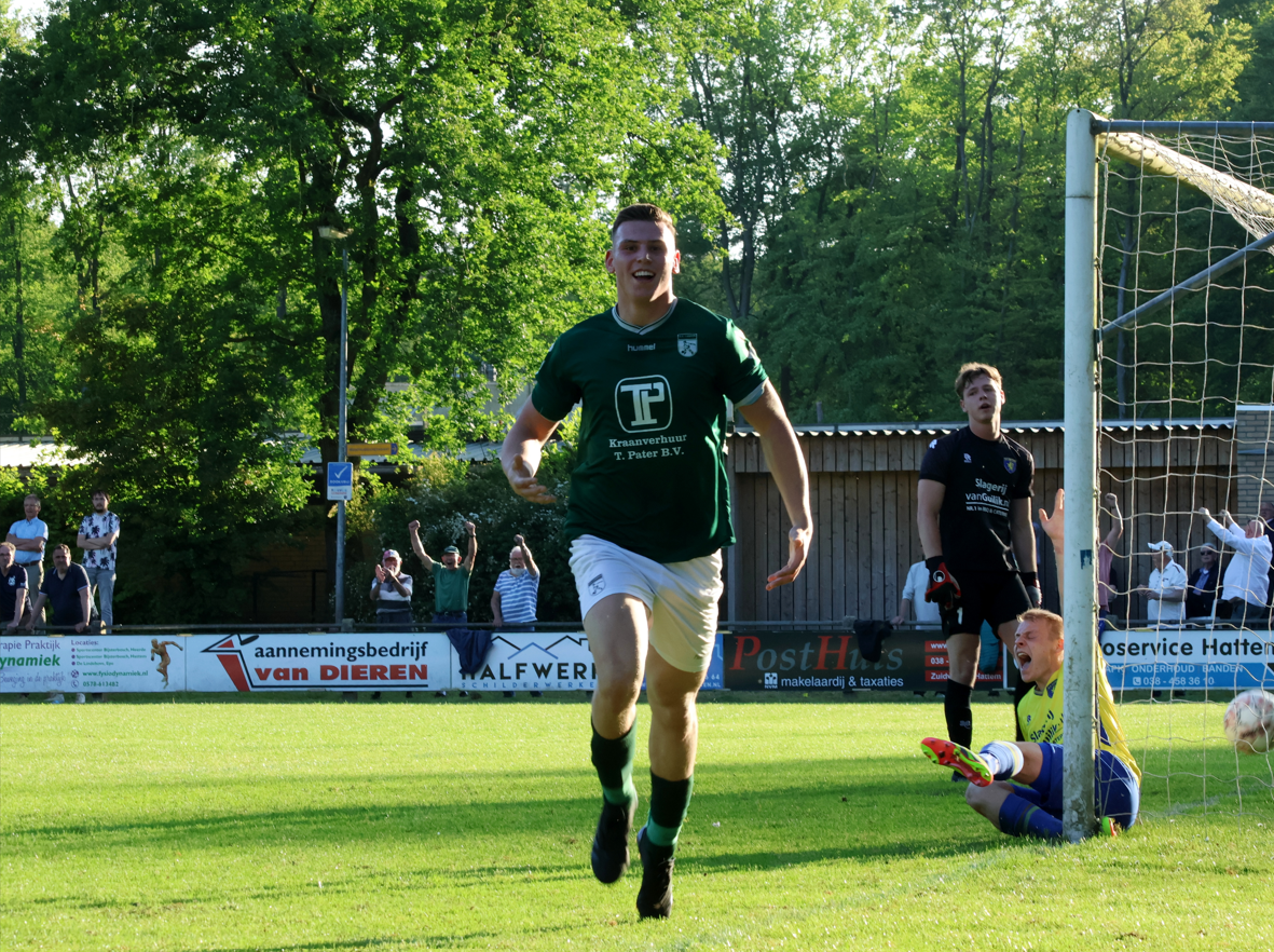Foto: Belangrijke winst S.V. ’t Harde
