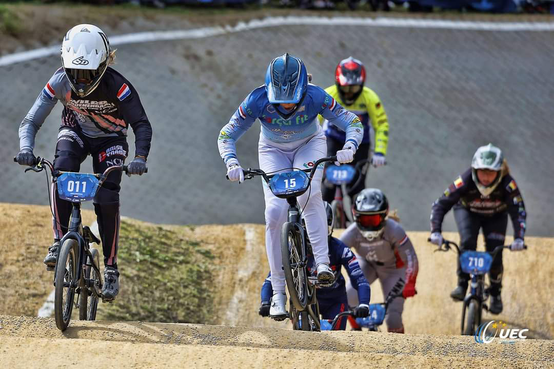 Foto: Goed weekend voor BMX-ster Celia Visch               