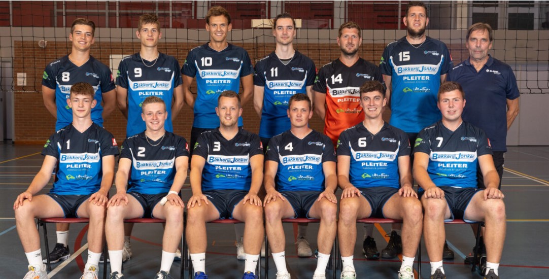 Foto: Blauw Wit verlaat bekertoernooi met opgeheven hoofd