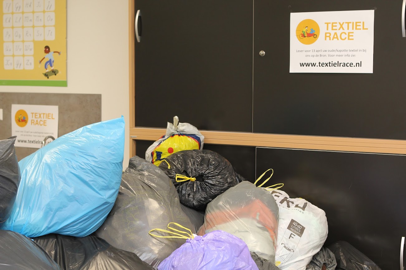 Foto: Basisscholen Noord-Veluwe strijden tegen textielafval in Textiel Race
