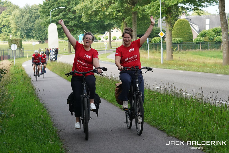 Foto: Toer de Dellen opnieuw voor WensAmbulance Gelderland