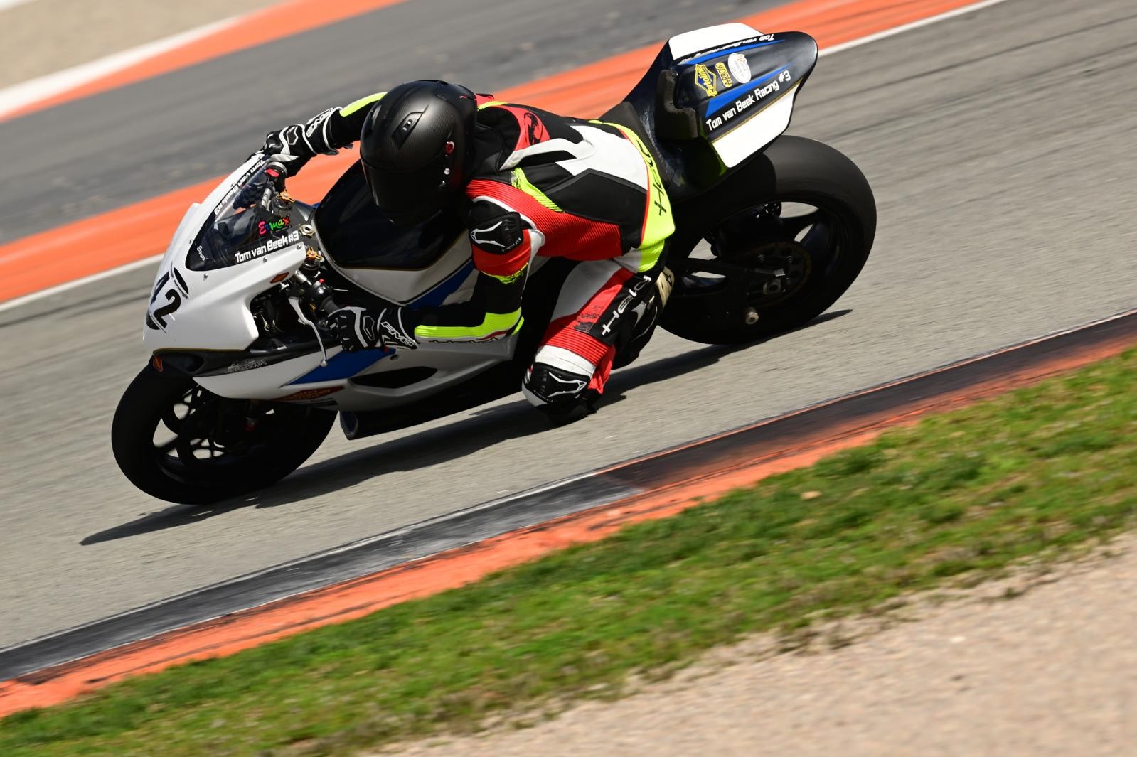 Foto: Tom van Beek wordt 14e in Dutch ProClass 1000 in Assen