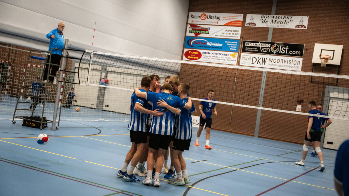 Foto: P/D wedstrijden voor H1 en H2 Blauw Wit