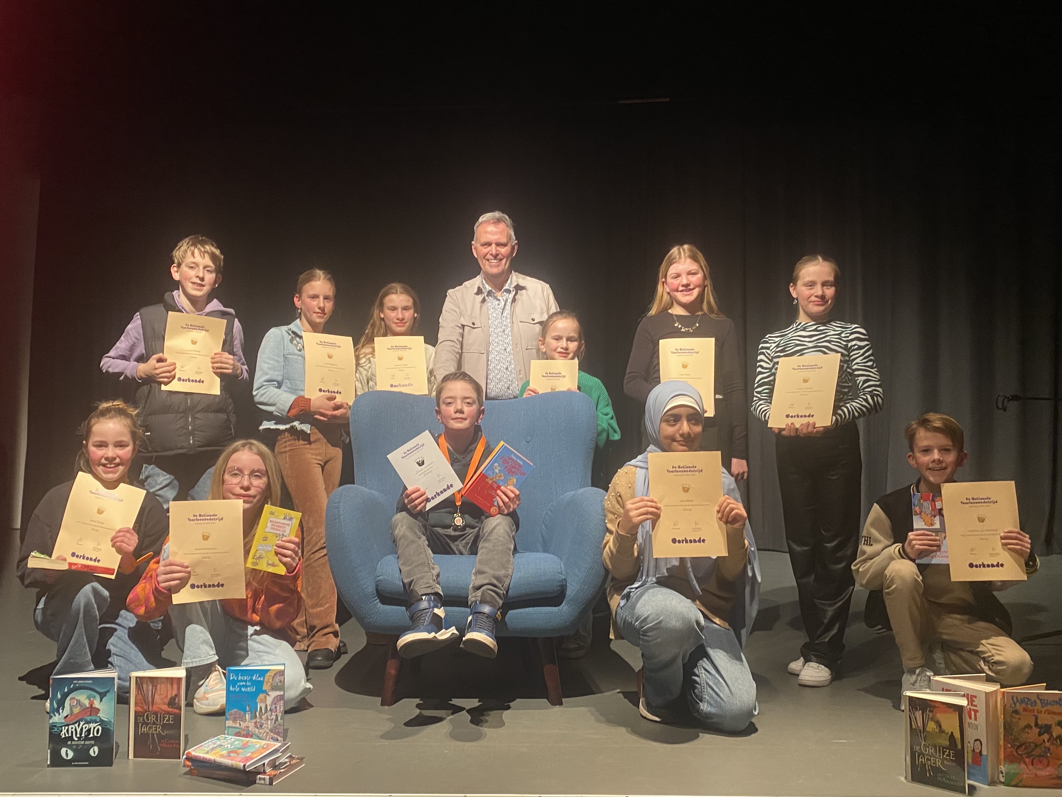 Foto: Jelmar Holtman voorleeskampioen gemeente Elburg