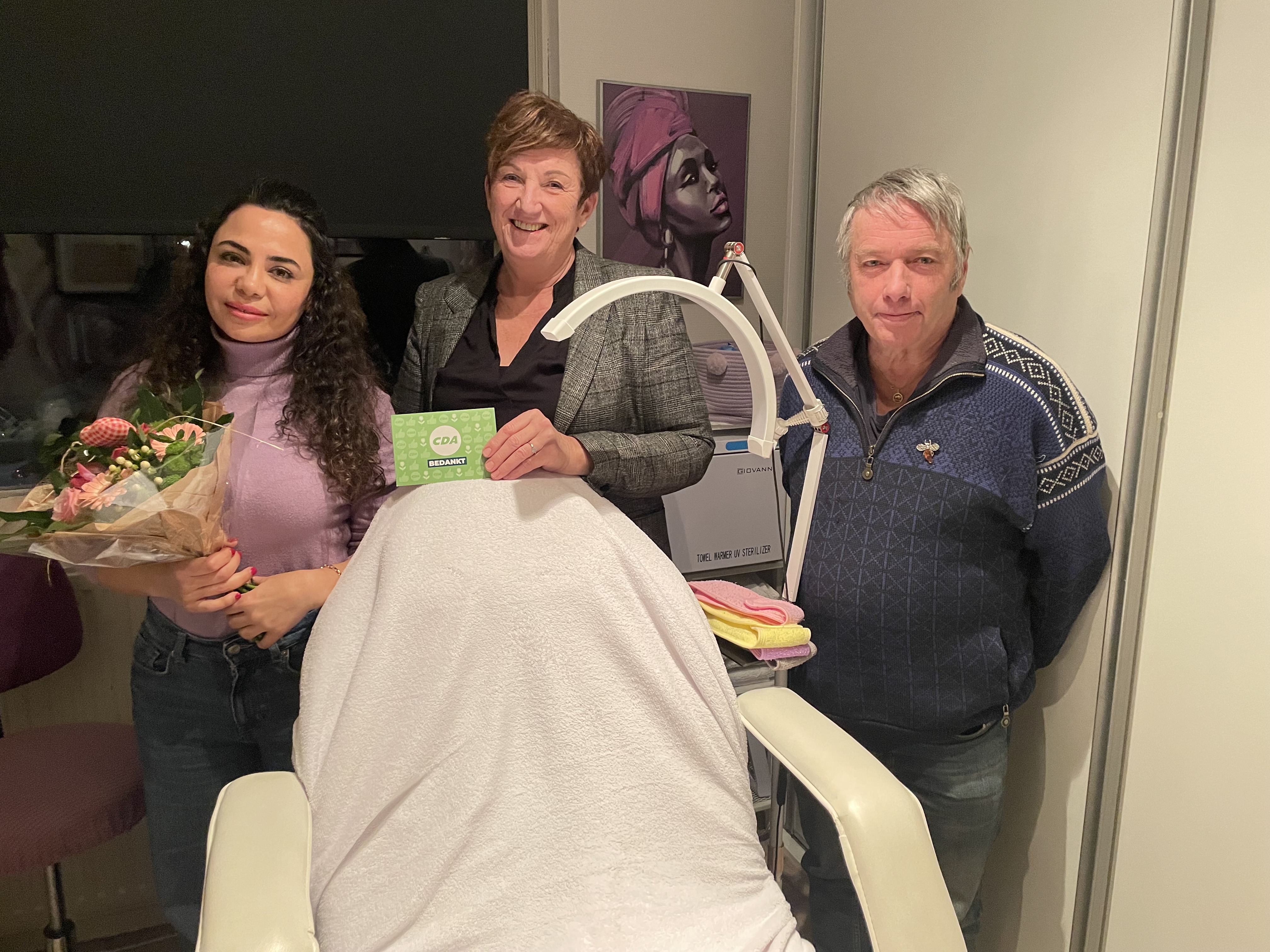 Foto: Een Valentijn bloemetje voor Soheila