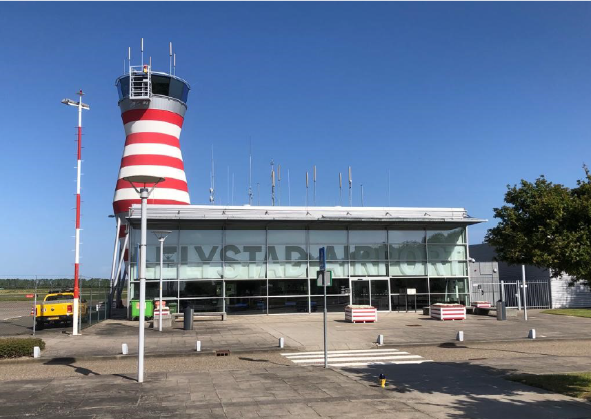 Foto: Lelystad Airport: stuur brief voor behoud recht op schadevergoeding