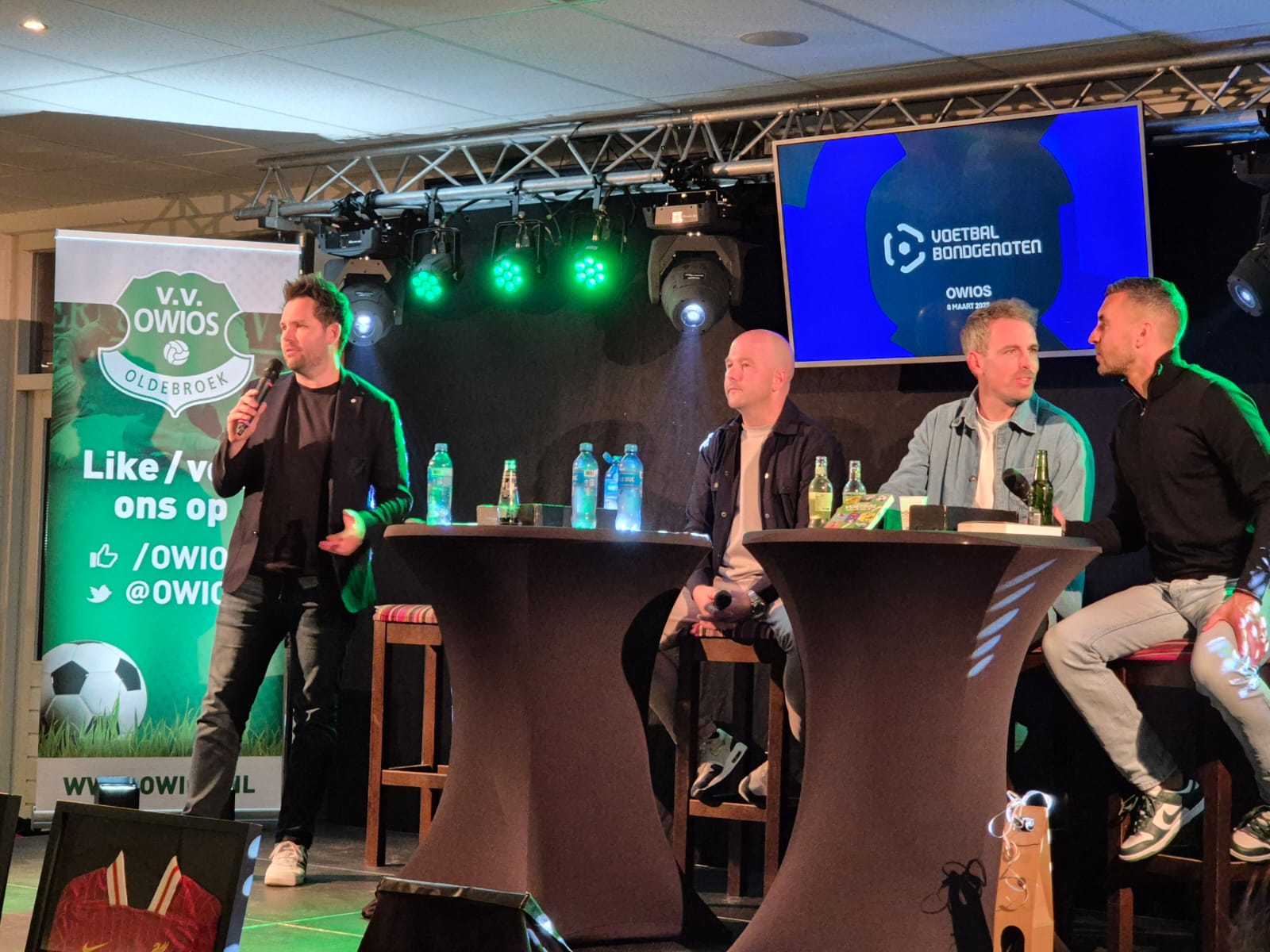 Foto: Geslaagde sponsorvoetbalavond bij OWIOS met Voetbalbondgenoten 