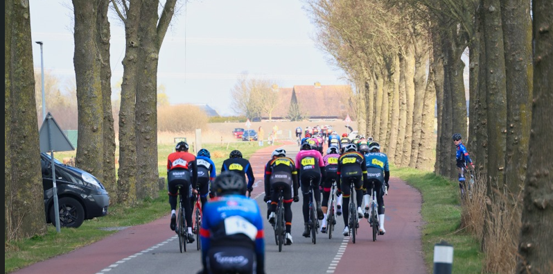 Foto: Solen, Dam en Schultinga zegevieren in winderig Oosterwolde