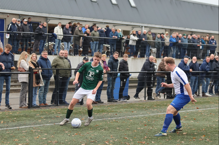 Foto: S.V. ’t Harde verliest met 3-1 van SEH