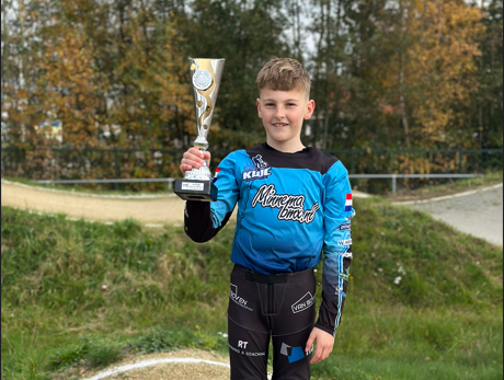 Desley van Boven (10) districtskampioen BMX Midden-Nederland