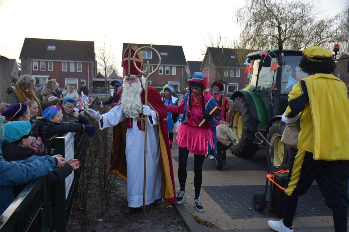 Foto: Sinterklaas op de Rank in Wezep 