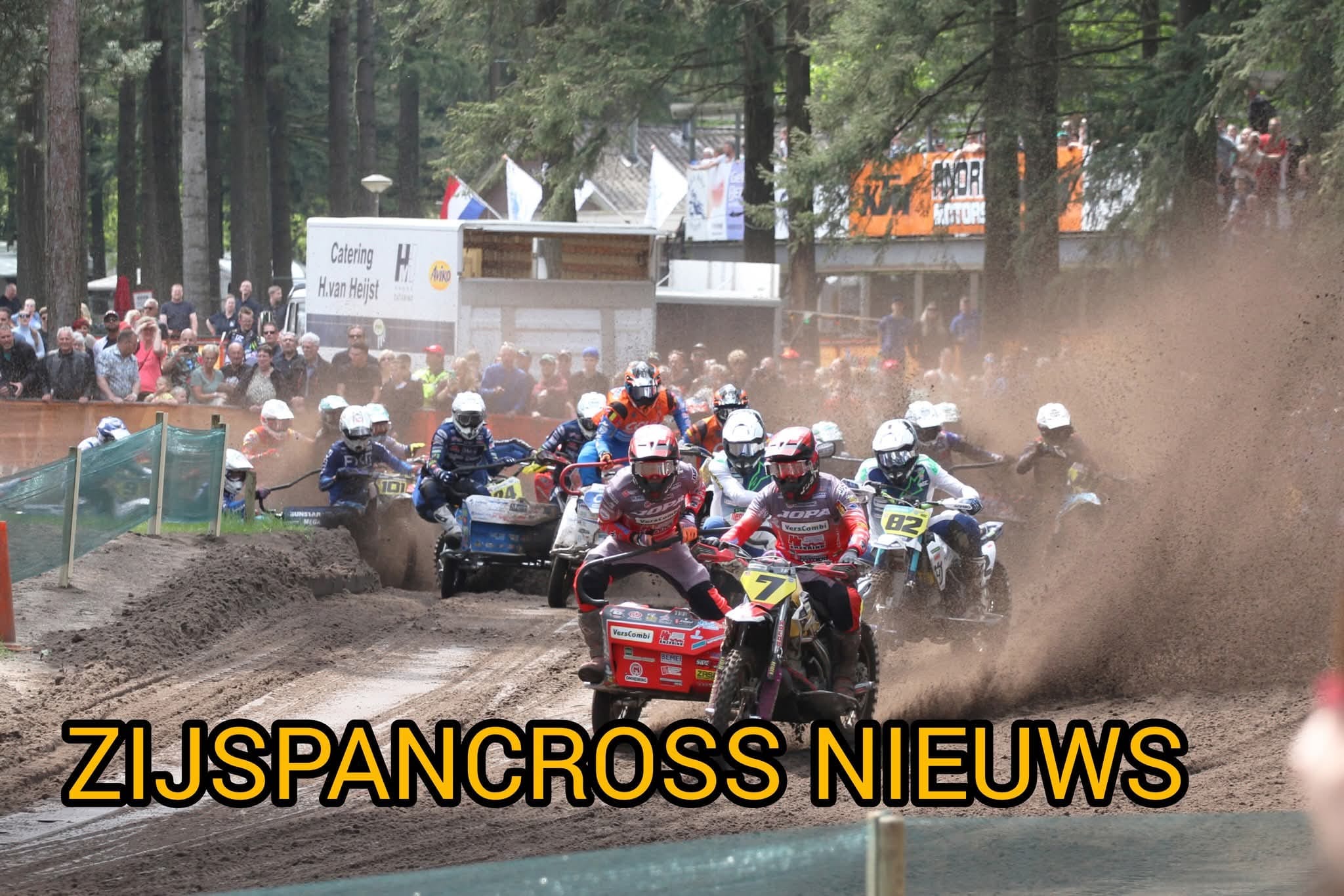 Foto: Oldebroeker zijspancrossers in actie tijdens NK in Heerde