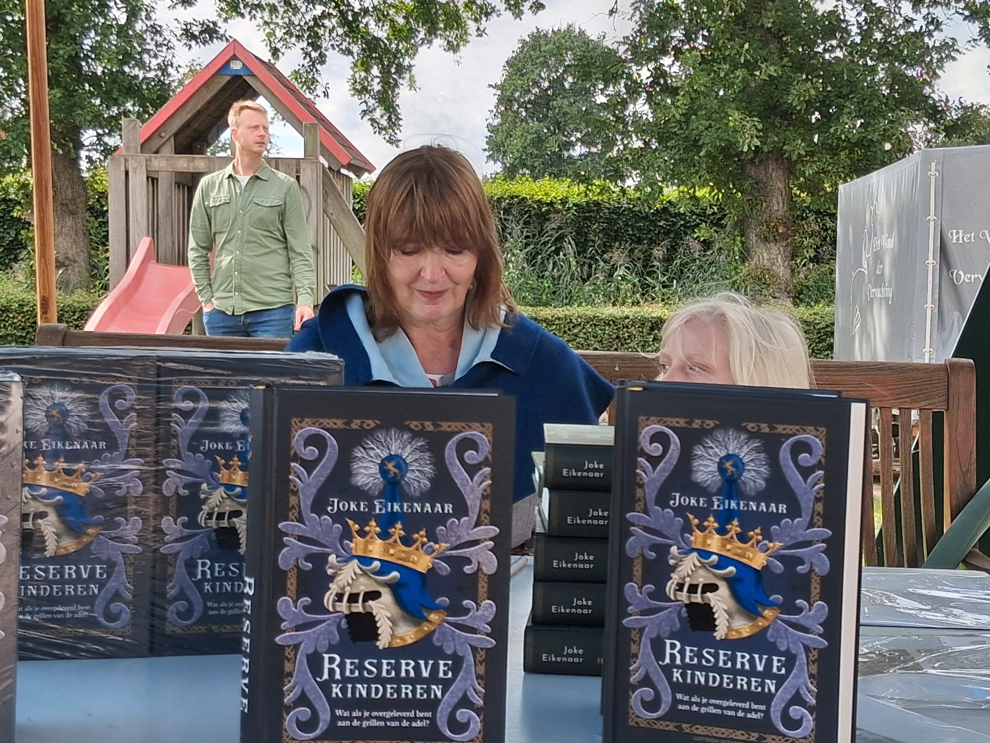 Foto: VIDEO: Boekpresentatie Reserve kinderen in Boerderijmuseum Oldebroek