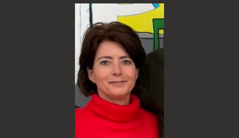 Foto:  Margo van Hooren- Zwanepol 25 jaar werkzaam bij praktijk De Brink