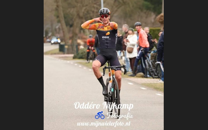 Foto: Guillaume Visser soleert naar de overwinning