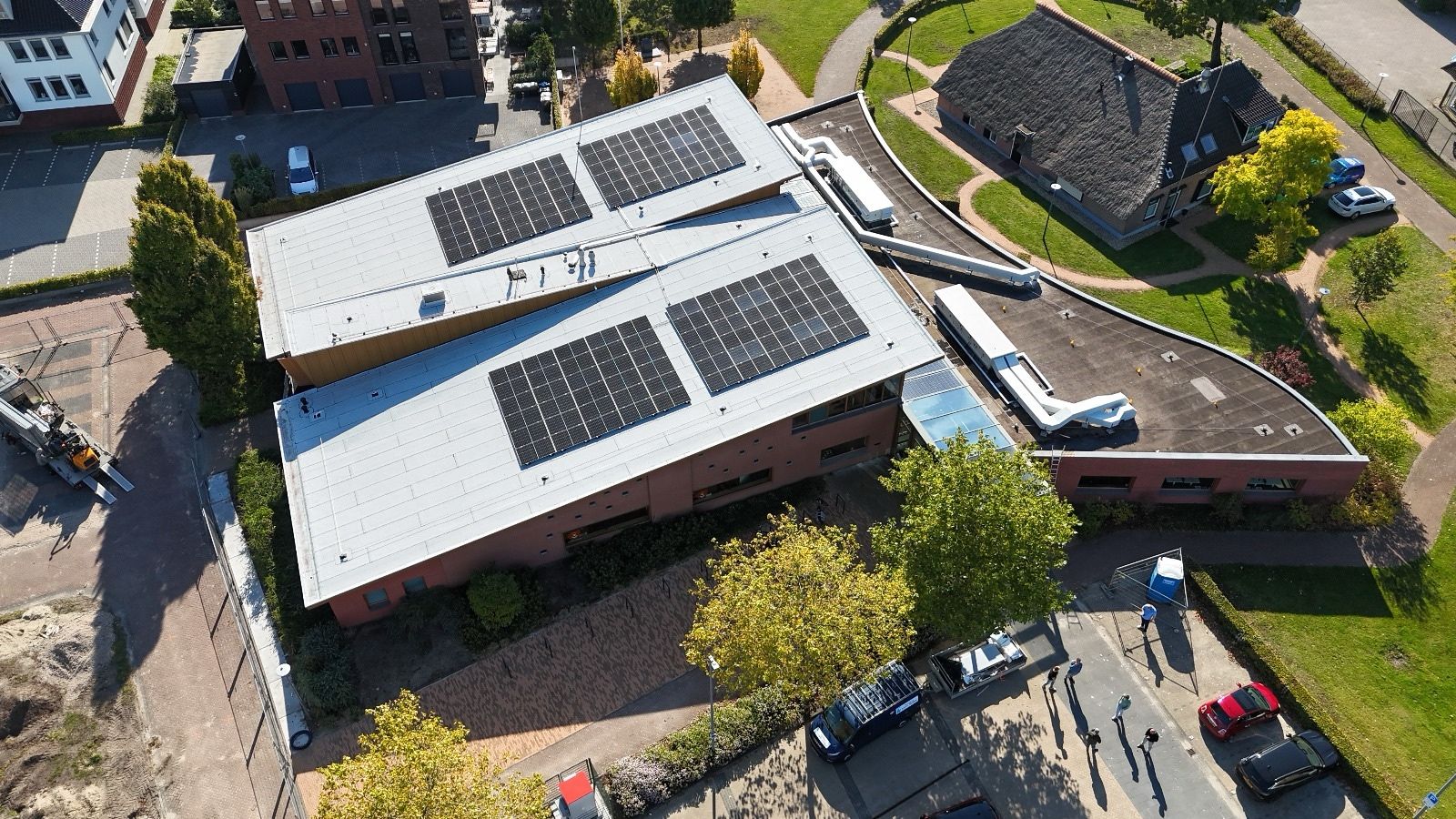 Foto: Grote stap in verduurzaming gemeentelijk vastgoed: MFC De Brinkhof