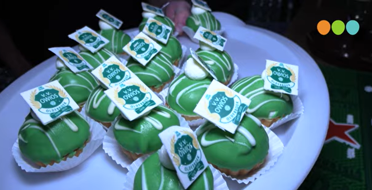 Foto: VIDEO: Nieuw clubgebouw OWIOS feestelijk geopend  