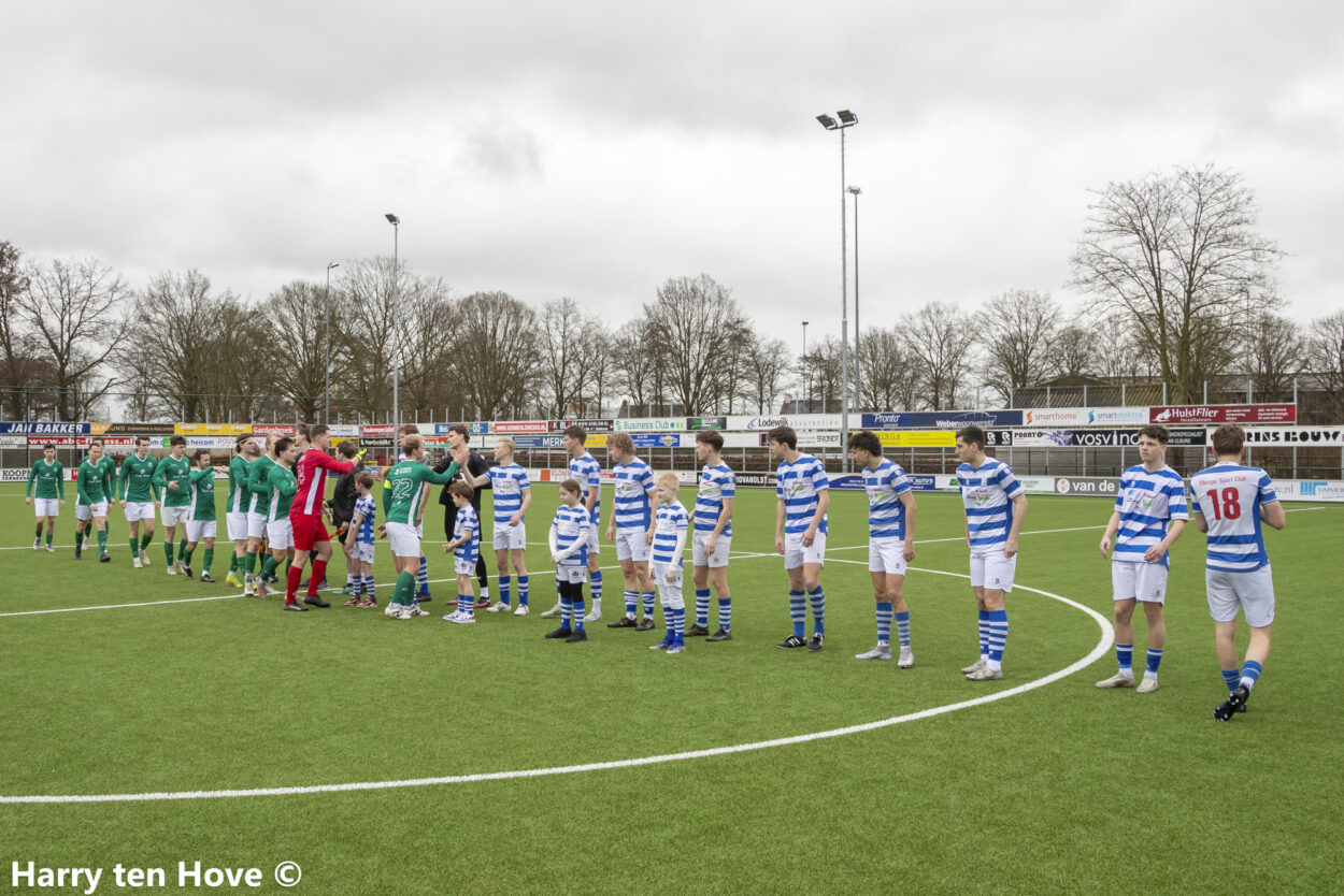 Foto: ESC wint met 2-1 van Olympia '28