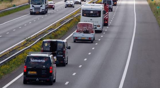 Foto: A50: knooppunt Hattemerbroek ’s nachts afgesloten (24 - 27 november)