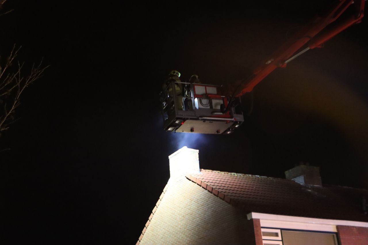 Foto: Schoorsteenbrand Vlierweg Nunspeet